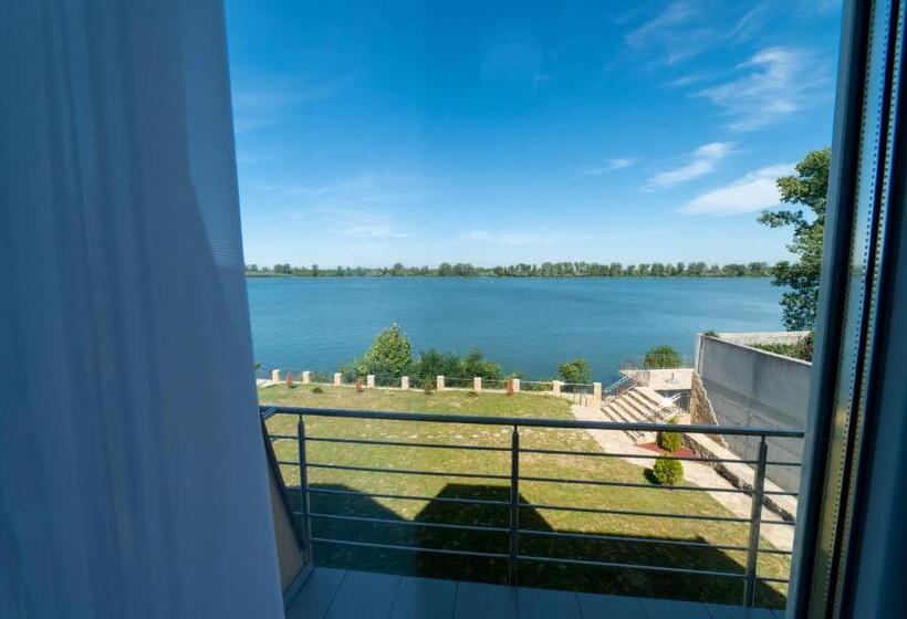 پانسیون Vila Biser Dunava