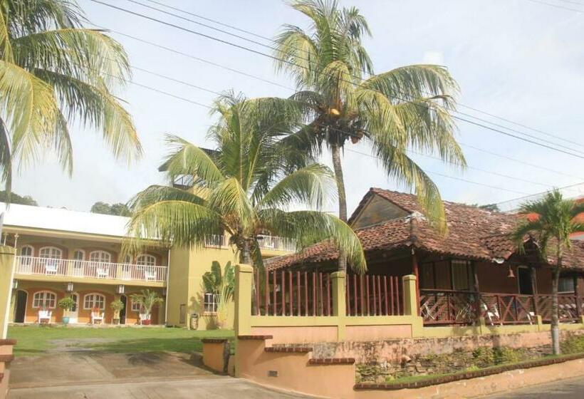 בית מלון כפרי Royal Chateau