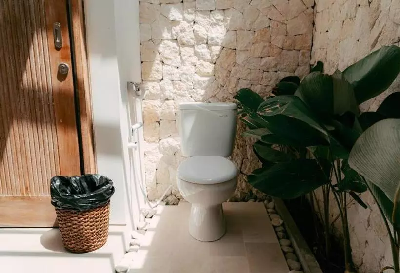 ホテル Sanjula Uluwatu