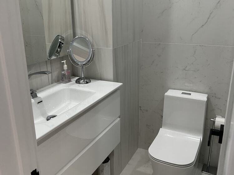 پانسیون Men Only Clothing Option Guesthouse Near Wilton Manors