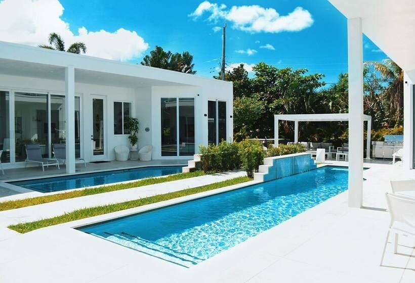 پانسیون Men Only Clothing Option Guesthouse Near Wilton Manors