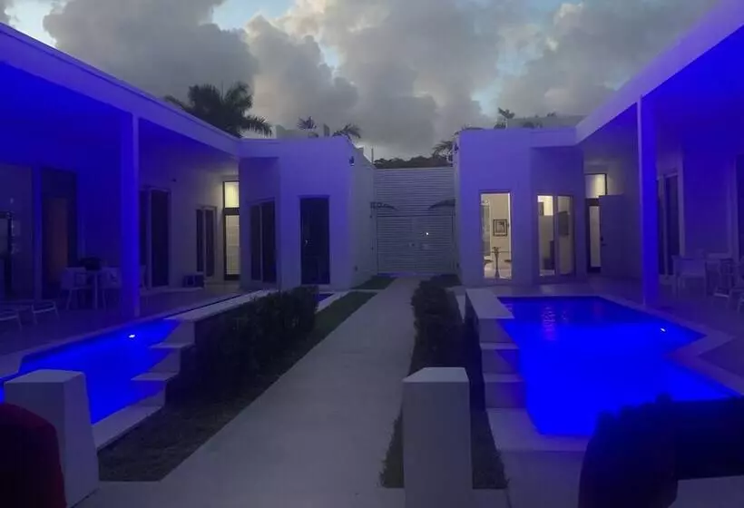 پانسیون Men Only Clothing Option Guesthouse Near Wilton Manors