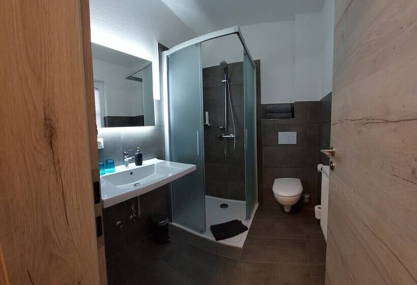 Retkeilymaja Gasthaus Goldener Stern