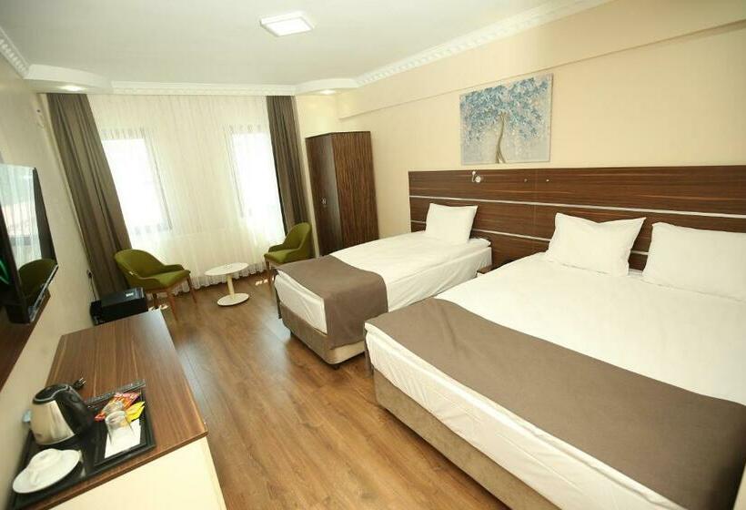 Beyaz İnci̇ Otel