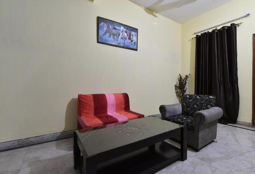 Hotel Flagship  Classio