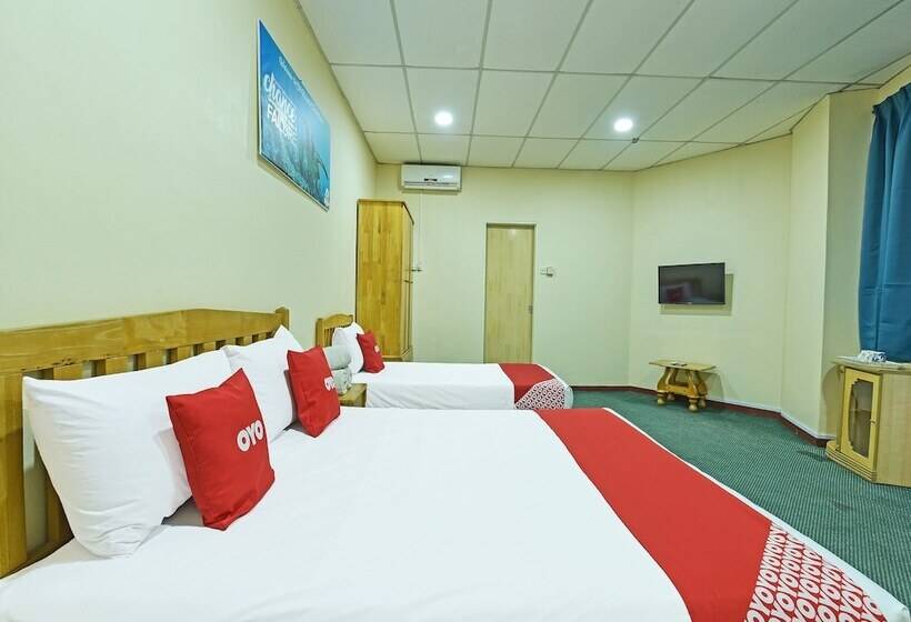 Hotel Oyo 90672 De Paradise Turtle