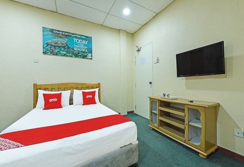 Hotel Oyo 90672 De Paradise Turtle