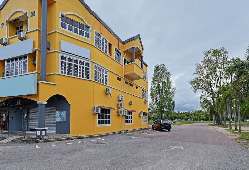 Hotel Oyo 90672 De Paradise Turtle