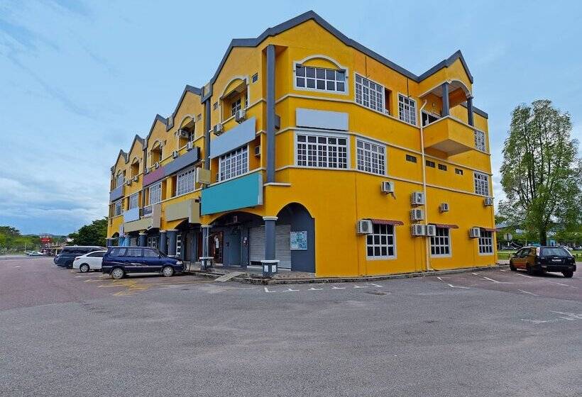 Hotel Oyo 90672 De Paradise Turtle