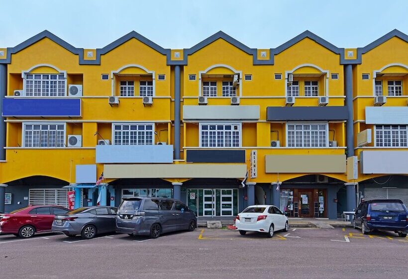 Hotel Oyo 90672 De Paradise Turtle