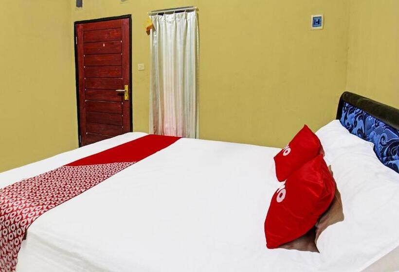 Hotel Oyo 91845 V_ar House Syariah