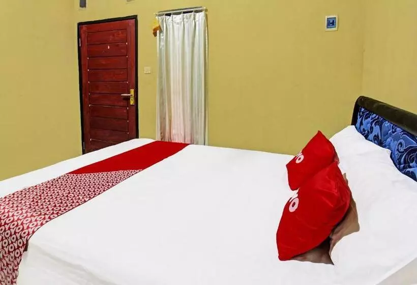 ホテル Oyo 91845 V_ar House Syariah