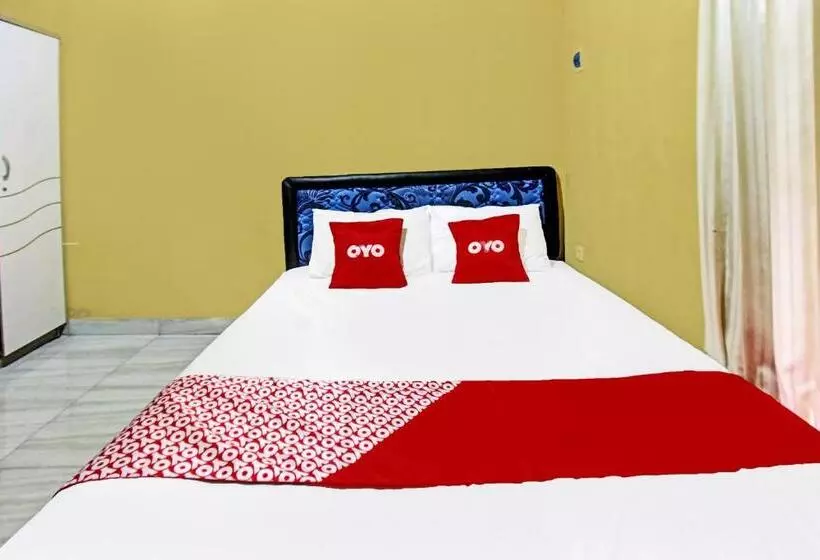 ホテル Oyo 91845 V_ar House Syariah