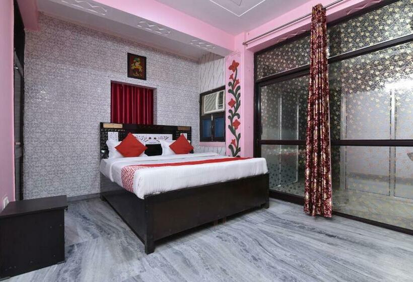 Hotel Flagship  Classio