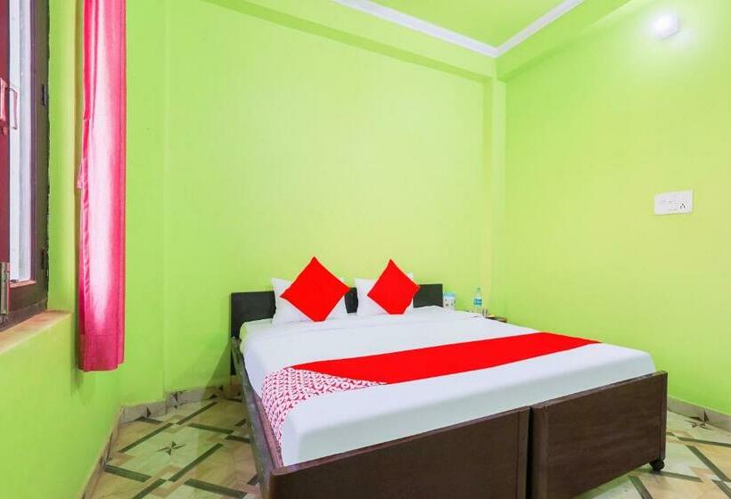 בית מלון כפרי Oyo Flagship 70255 Raj Lalit