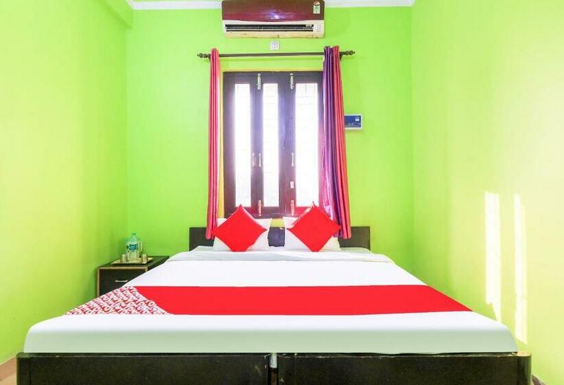 בית מלון כפרי Oyo Flagship 70255 Raj Lalit