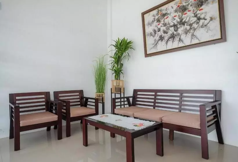 Hotelli Reddoorz Plus At Lovina Inn Tonrangeng River Side