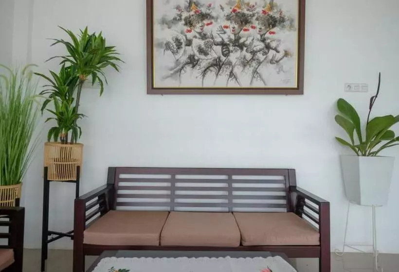 Hotelli Reddoorz Plus At Lovina Inn Tonrangeng River Side