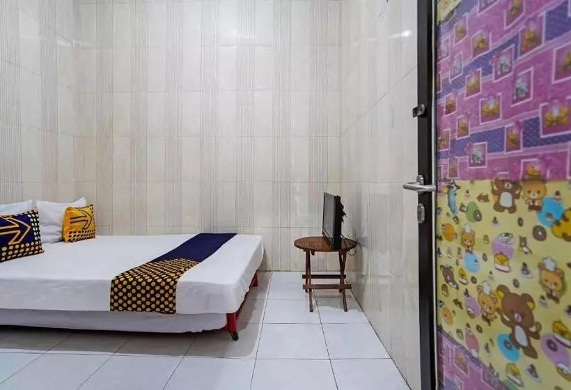 Hotelli Spot On 91856 Griya Gedangan Syariah