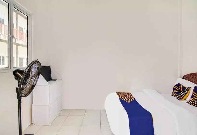 ホテル Spot On 91858 Raja Homestay Syariah