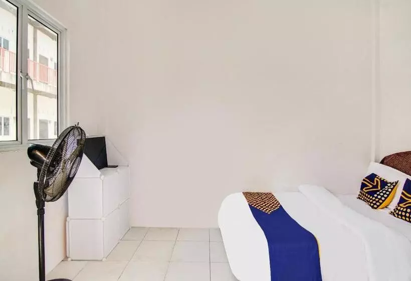 ホテル Spot On 91858 Raja Homestay Syariah