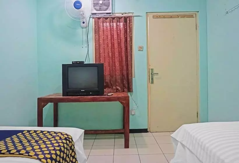 Hotelli Spot On 91860 Amazon Homestay Syariah 2