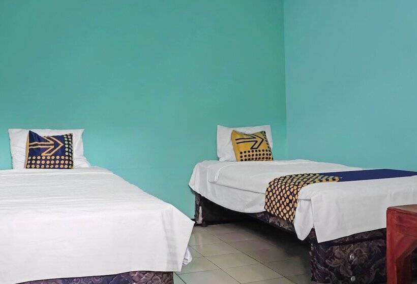 בית מלון כפרי Spot On 91860 Amazon Homestay Syariah 2