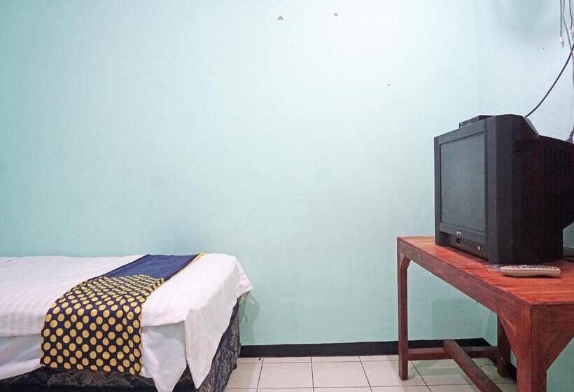 בית מלון כפרי Spot On 91860 Amazon Homestay Syariah 2