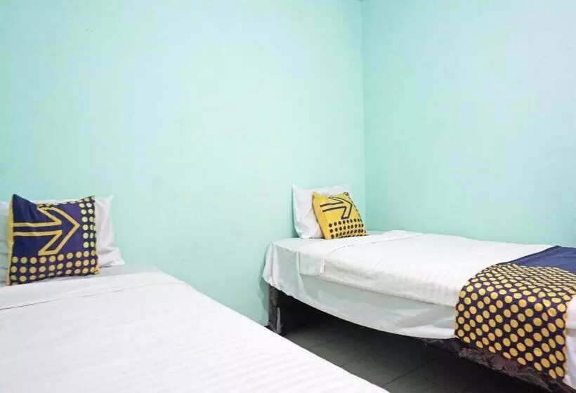 Hotelli Spot On 91860 Amazon Homestay Syariah 2