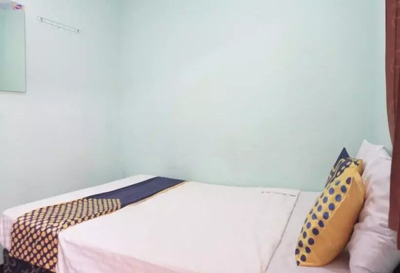 Hotelli Spot On 91860 Amazon Homestay Syariah 2