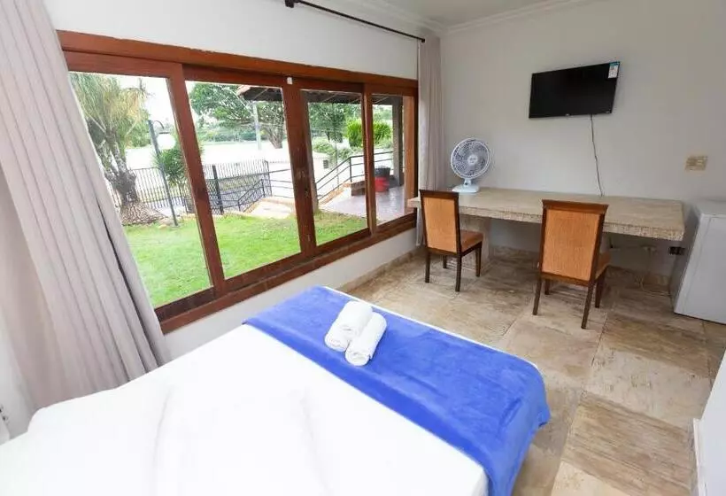 ペンション Pousada Wafeh Pampulha Suítes