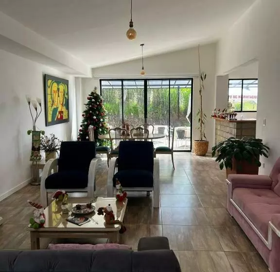 ホテル Casa El Roble Paipa