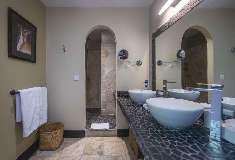 هتل La Villa Hibiscus, Saint Martin