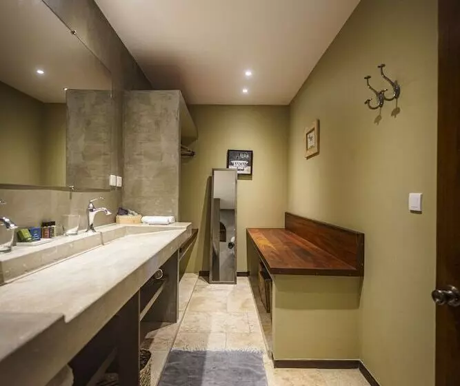 هتل La Villa Hibiscus, Saint Martin