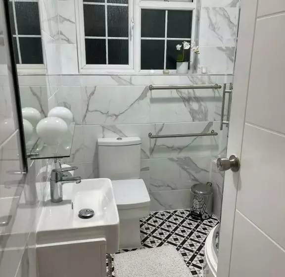 ペンション Hendon Park Apartments In London