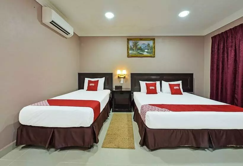 Hotelli Oyo 90642 Twin Mutiara Chalet & Homestay