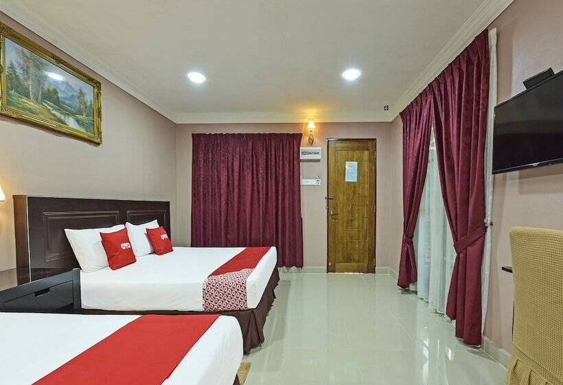 Otel Oyo 90642 Twin Mutiara Chalet & Homestay