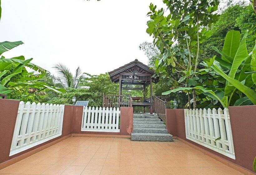 Otel Oyo 90642 Twin Mutiara Chalet & Homestay