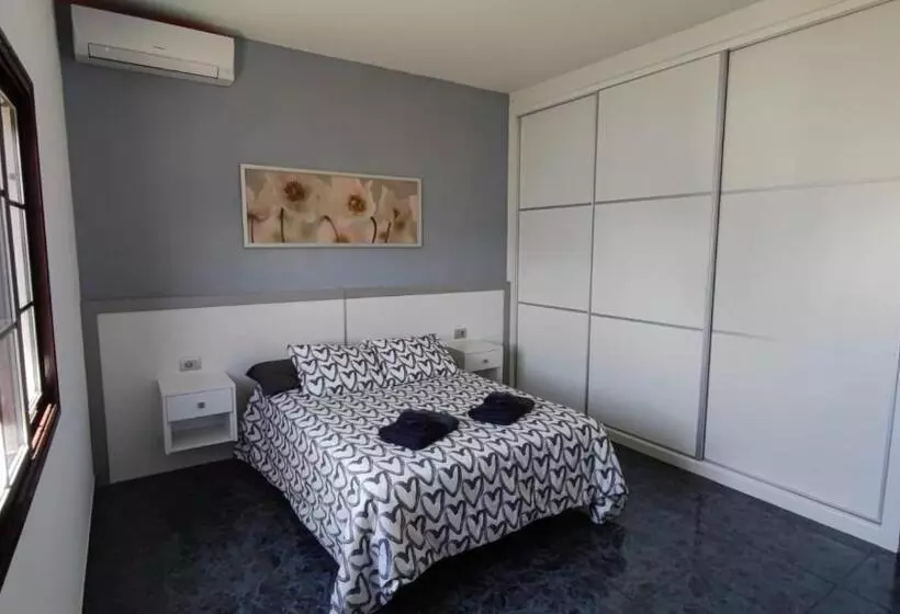 Majatalo Sunset House