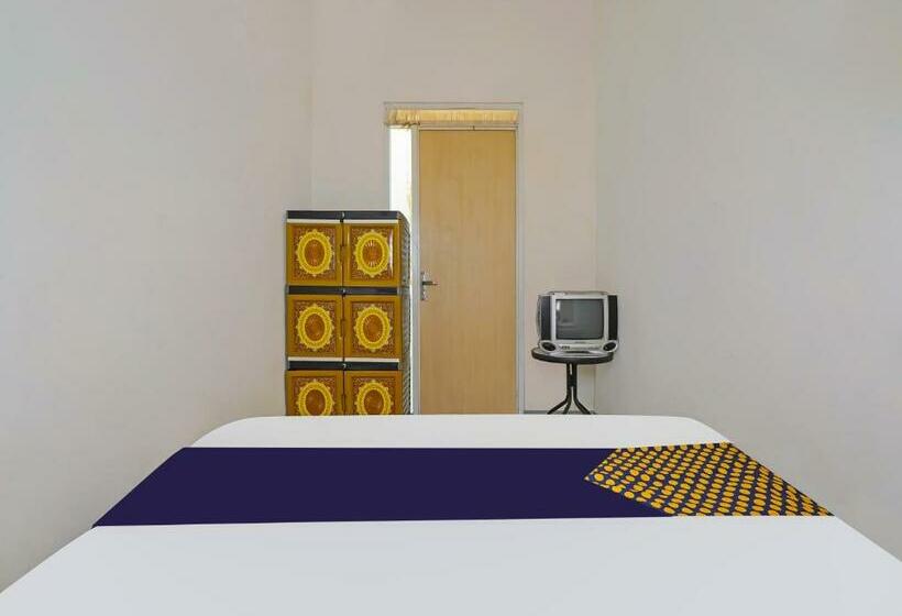 בית מלון כפרי Spot On 91832 Pondok Aqueduct