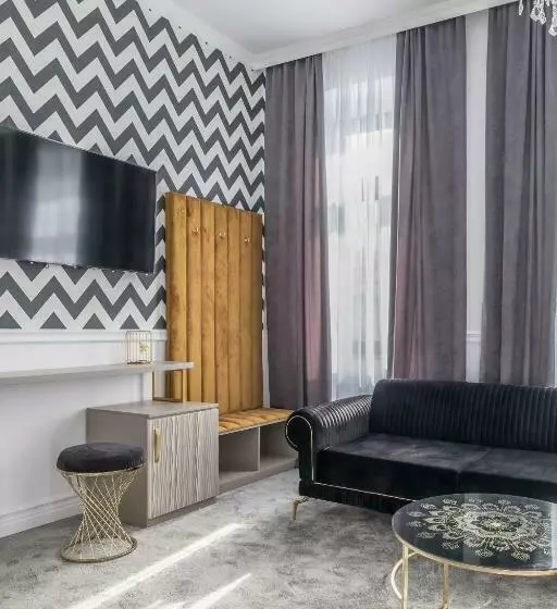 ホテル Vila Central Boutique Satu Mare