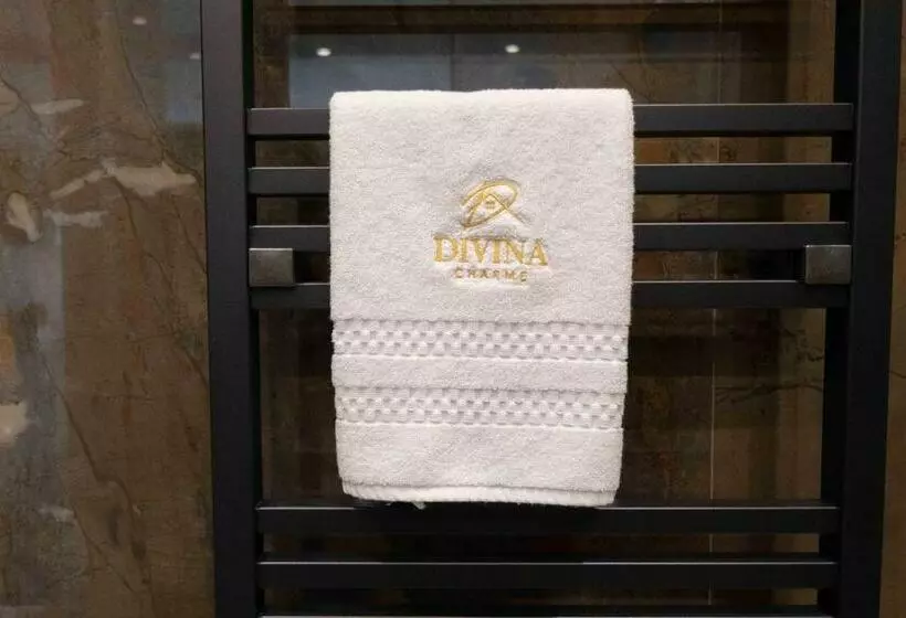 ベッドアンドブレックファースト Divina Charme