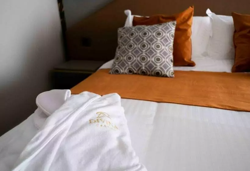 ベッドアンドブレックファースト Divina Charme