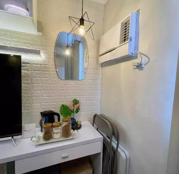 ホテル Ab Studio Suite At Mesaverte Residences