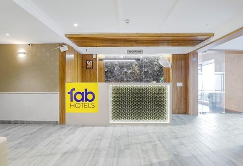 Fabhotel Meritus Inn