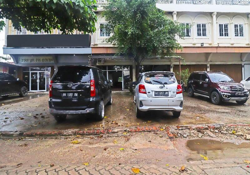 Hotel Oyo 91807 Kemalasari Guesthouse