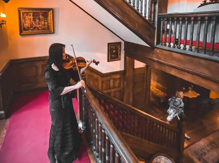 مبيت وإفطار Frederick Stearns House Historic Inn