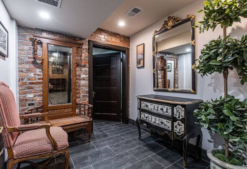 مبيت وإفطار Frederick Stearns House Historic Inn