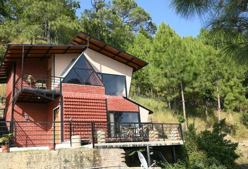 호텔 Tatvam Resort