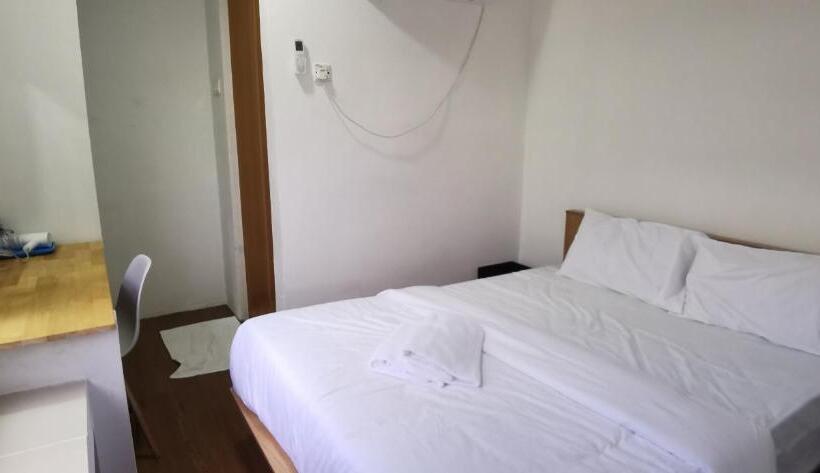 فندق على الطريق Tang